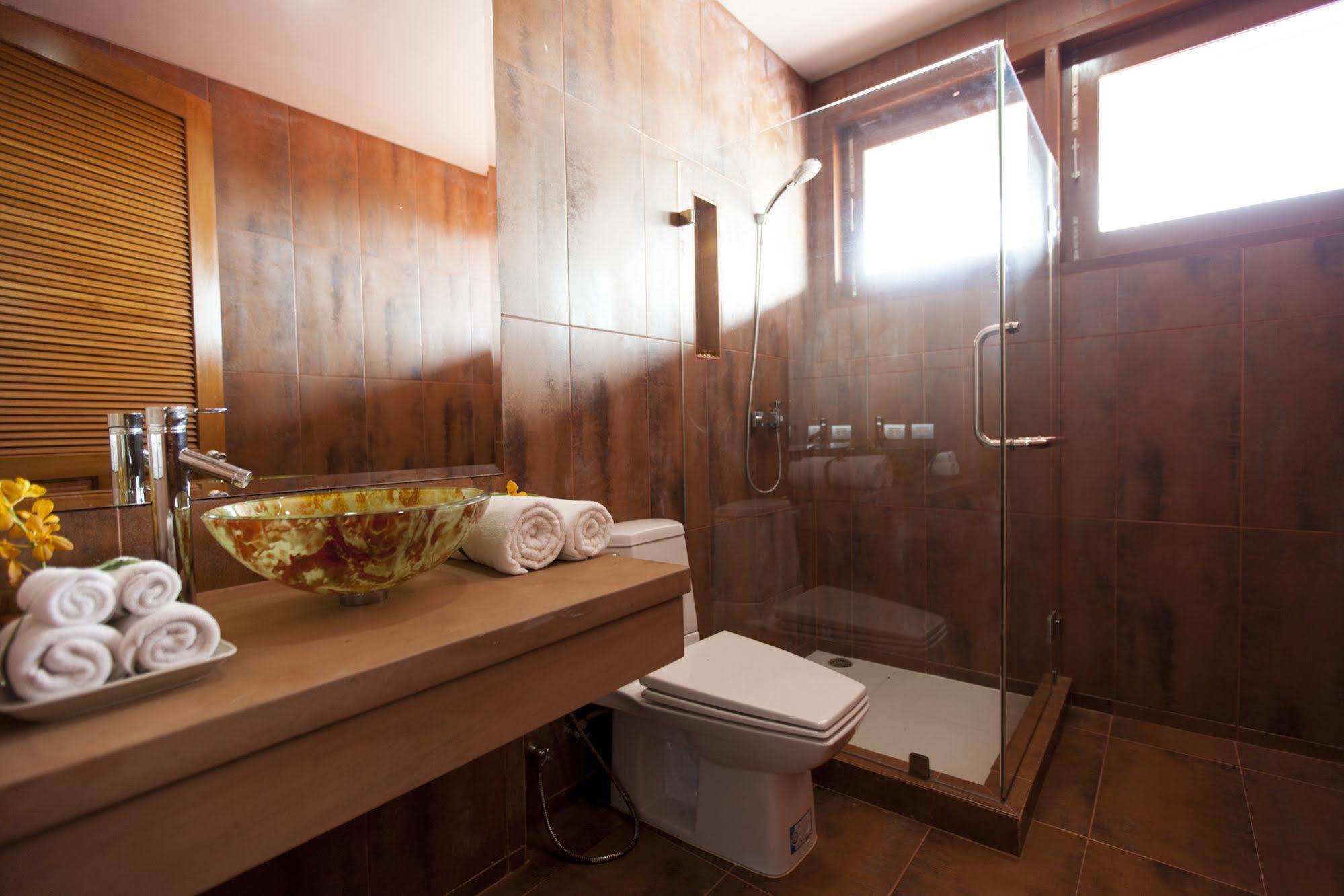 Baan Phuttarak - Seaview Private Villa Choeng Mon エクステリア 写真